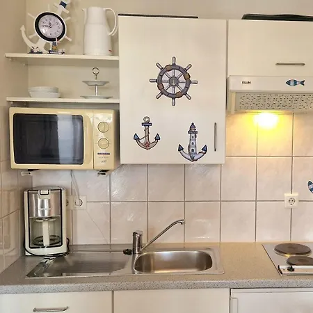 600, Seepark Apartment *